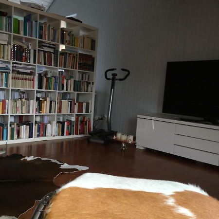 Ruheges Zimmer, 100 M Zum See, Strandbad Bottighofen Exterior foto